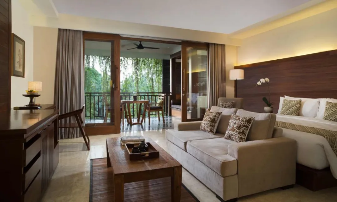 Junior Suite with View - Bedroom