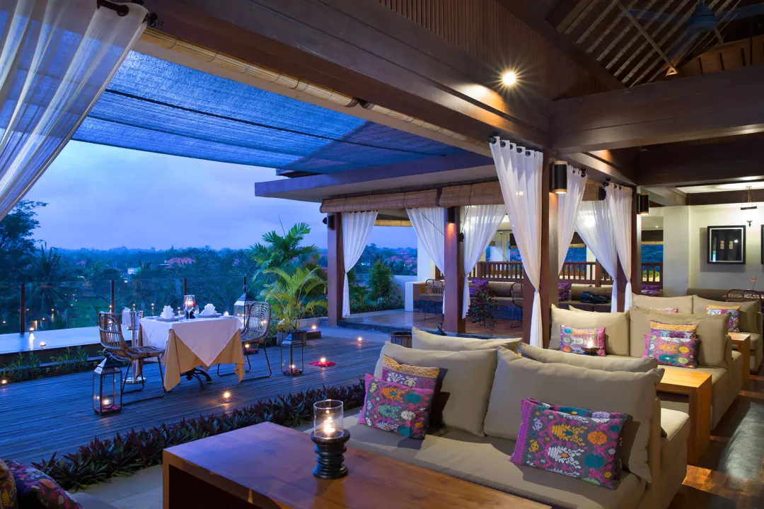Ulu Sunset Terrace