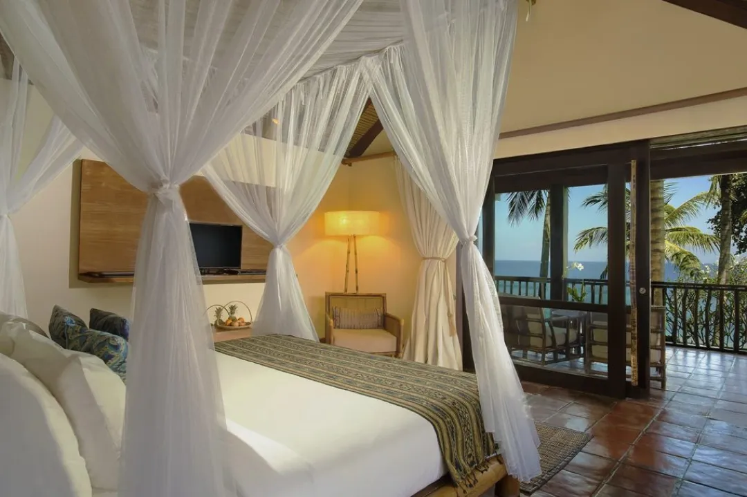 Ananda Segarra Beachfront Suite - Bedroom View