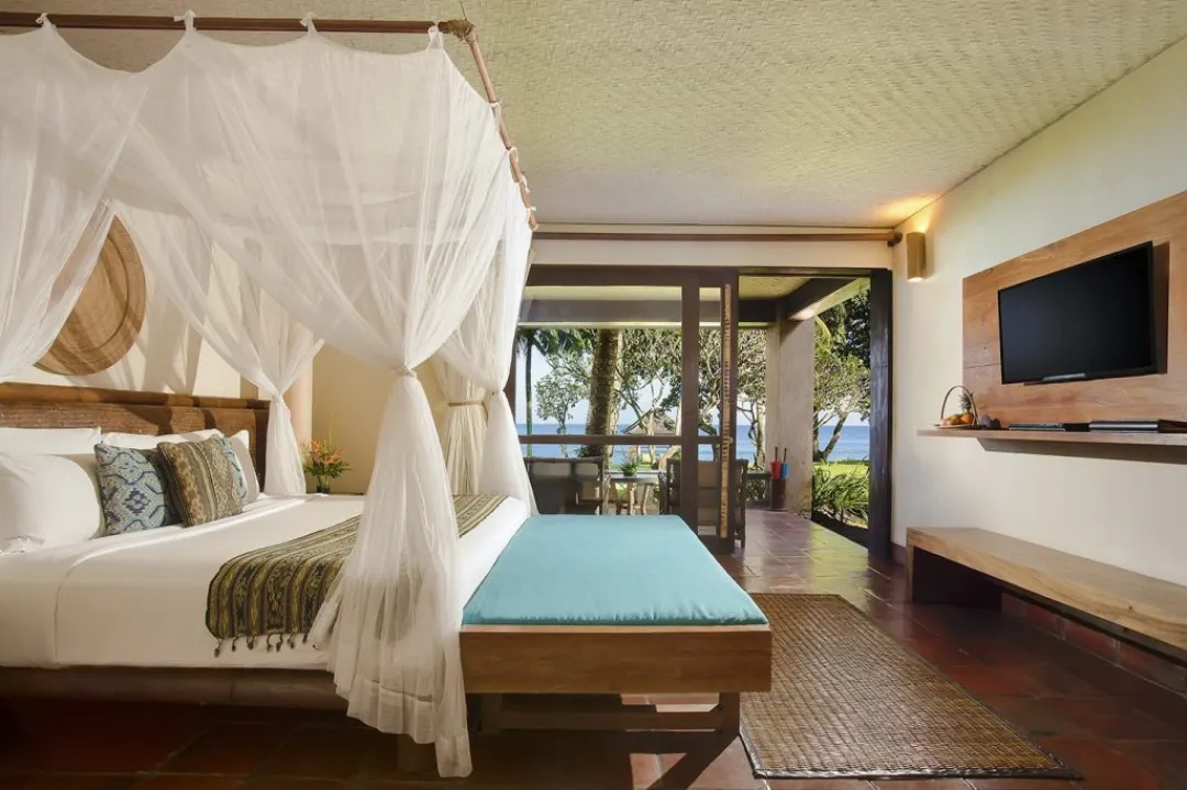 Ananda Segarra Beachfront Suite - Bedroom