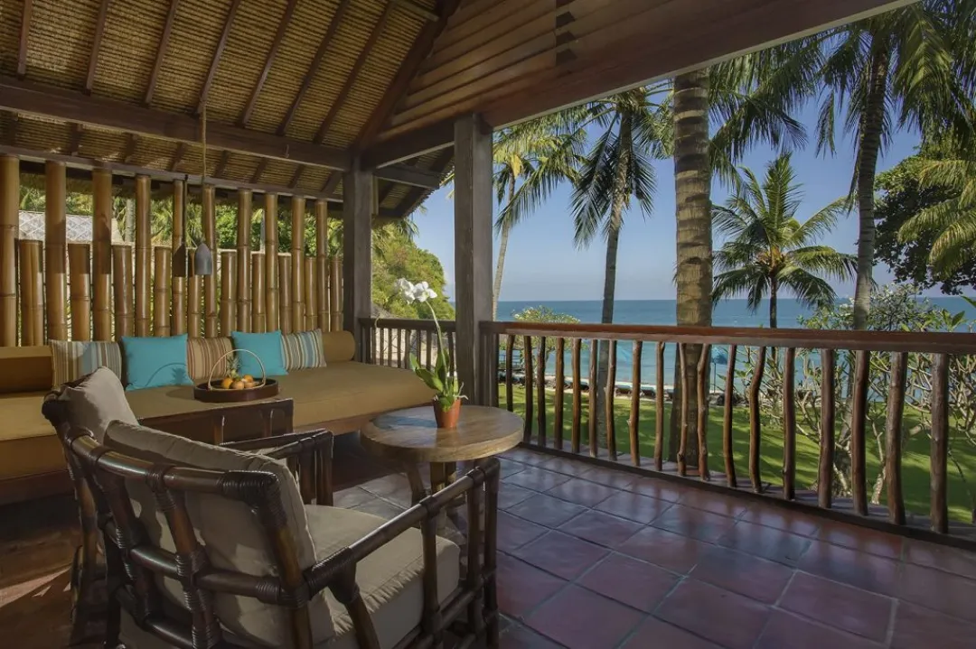 Ananda Segarra Beachfront Suite - Terrace Lounge