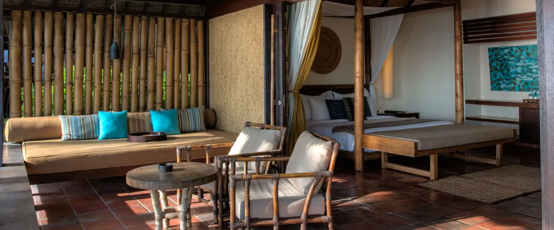 Astama Oceanfront Villa - Seating Aeria