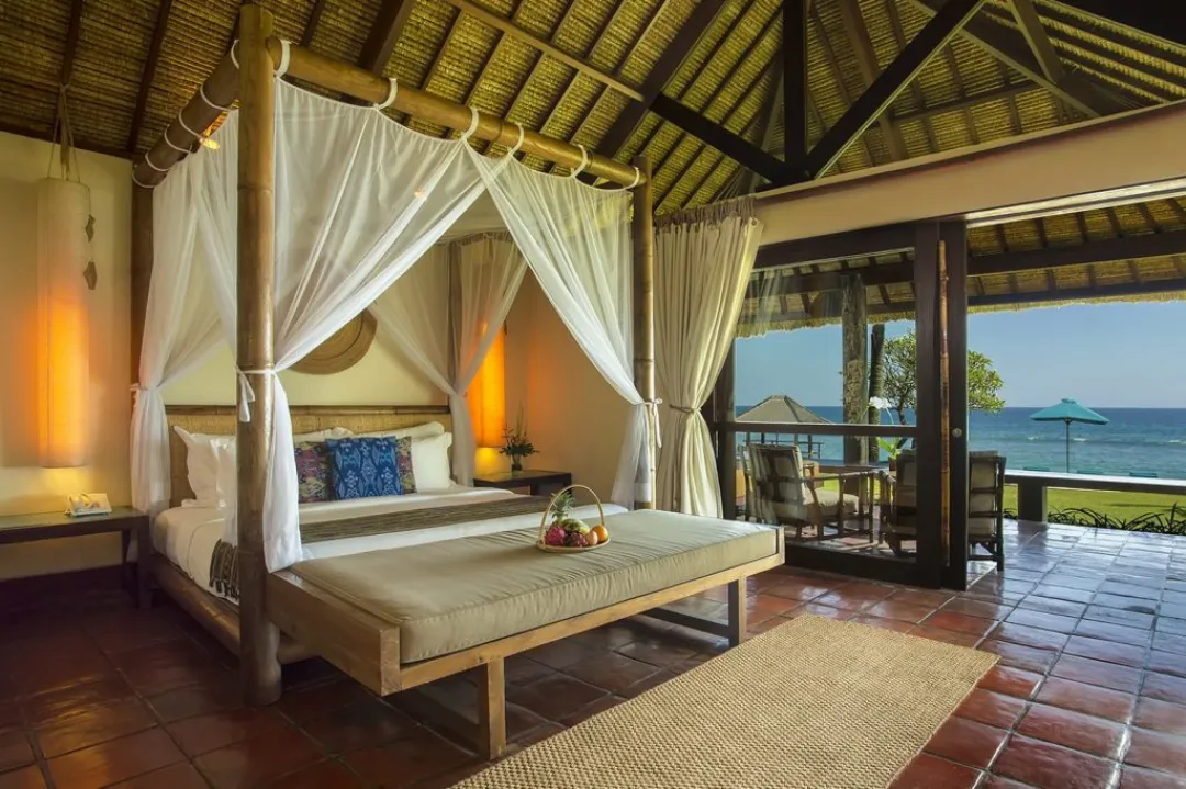 Ananda Segarra Beachfront Villa - Bedroom