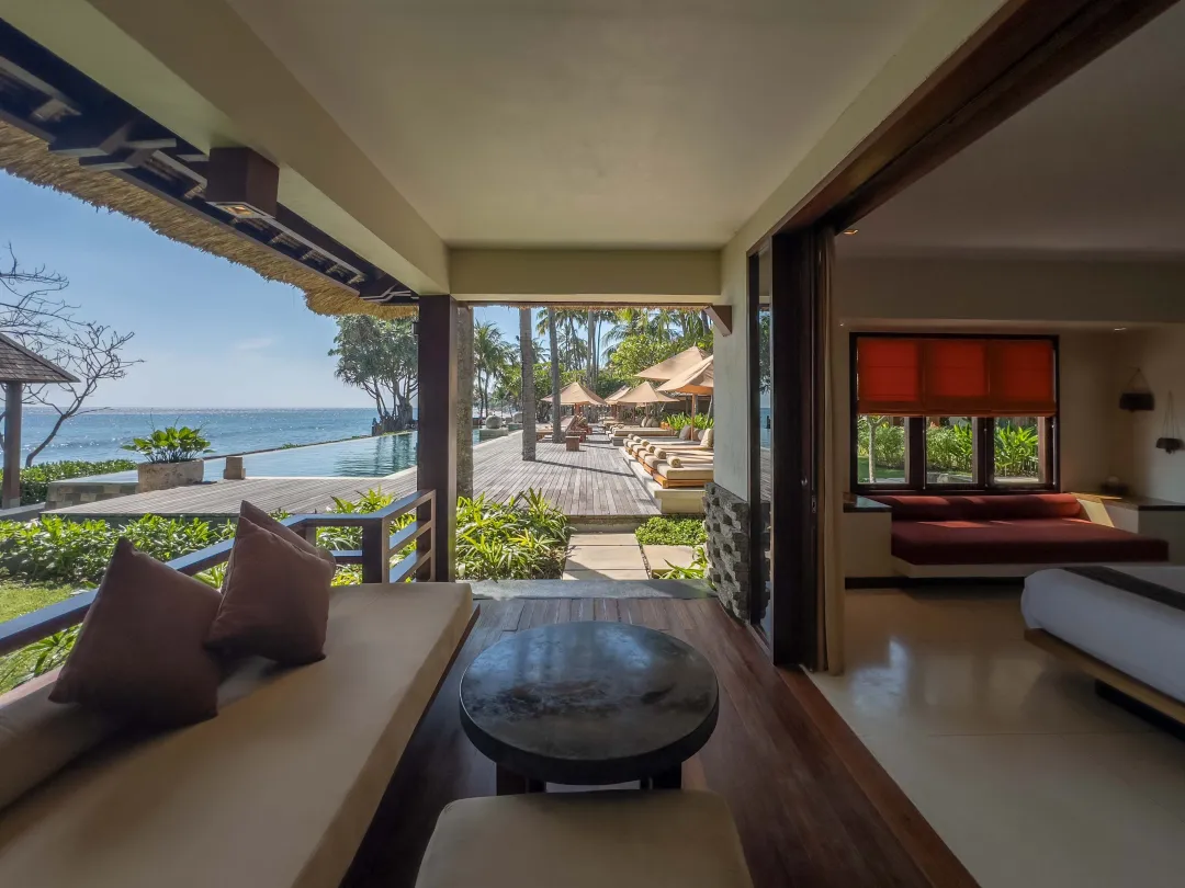 Ocean View Room - Seating Aeria View