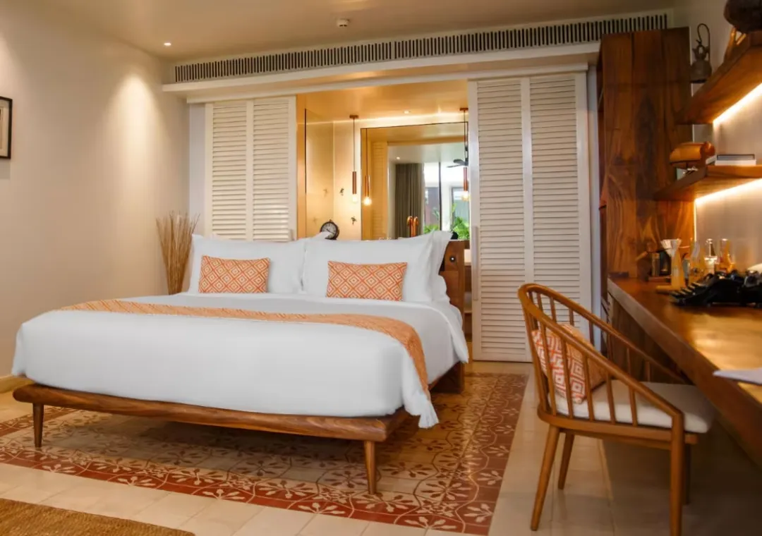 Heritage Deluxe Room - King Bed