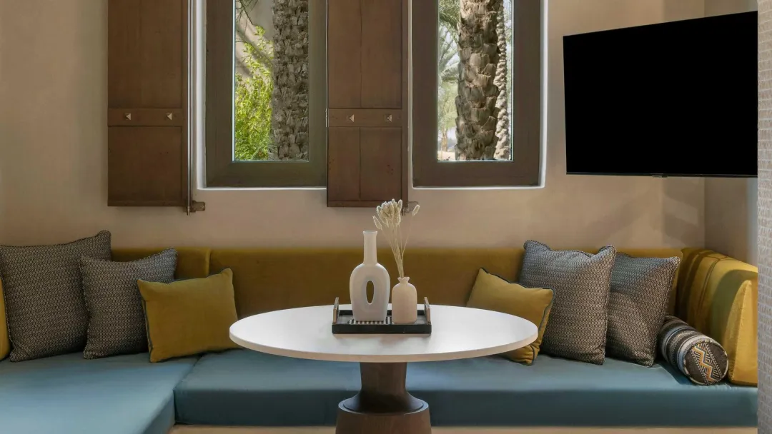 Odysseys Travel - Bab Al Shams - Rooms - Junior Suite - Lounge