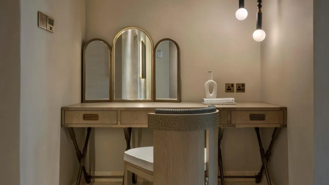 Odysseys Travel - Bab Al Shams - Rooms - Junior Suite - Dressing Area