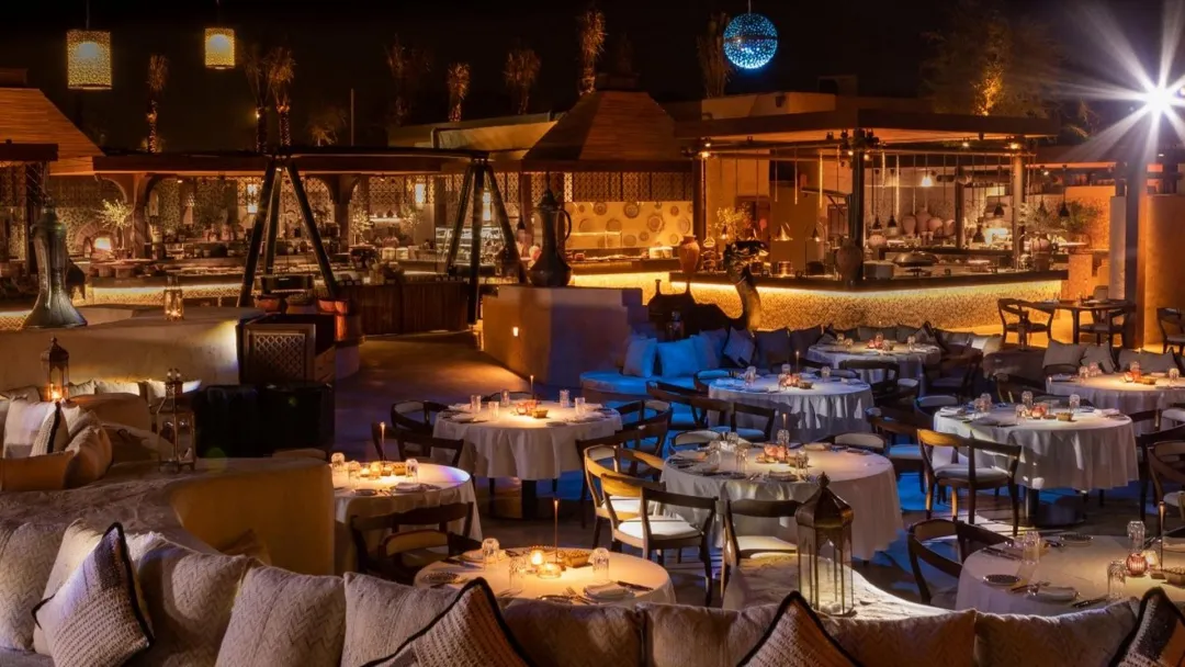 Odysseys Travel - Bab Al Shams - Restaurants - Al Hadheerah - Interior