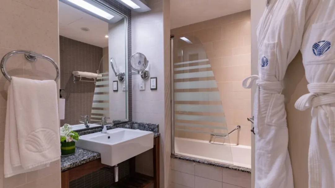 Odysseys Travel - Amwaj Rotana - Rooms - Sea Front View Room with Balcony - Bathroom