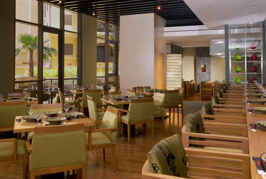 Odysseys Travel - Amwaj Rotana - Restaurants - Benihana - Interior
