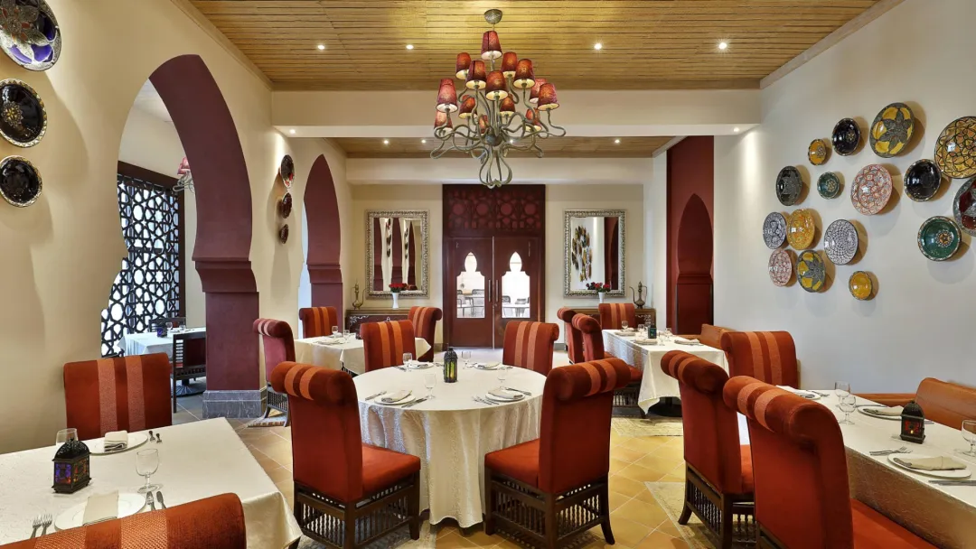 Odysseys Travel - Ajman Saray - Vista All Day Dining Restaurant - Interior