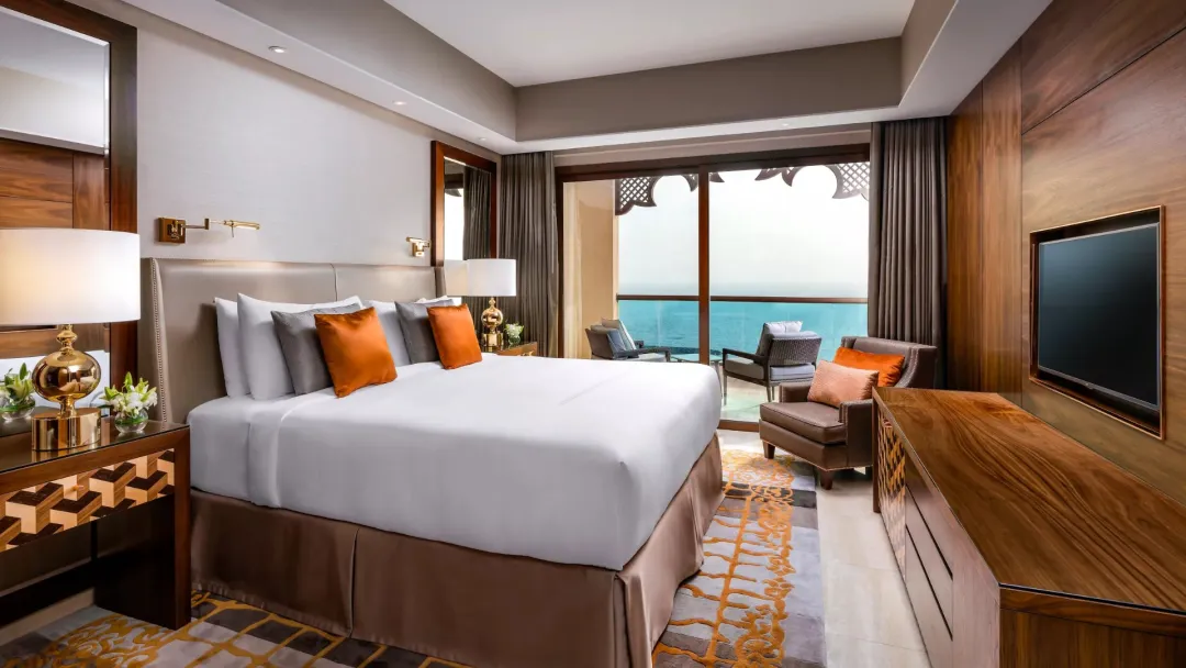Odysseys Travel - Fairmont Ajman - Fairmont Sea View King - Bedroom
