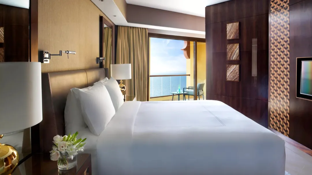 Odysseys Travel - Fairmont Ajman - Deluxe Sea View King - Sea View