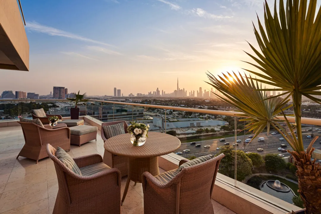 Odysseys Travel - Raffles Dubai - Raffles Club Dubai Skyline King - Terrace