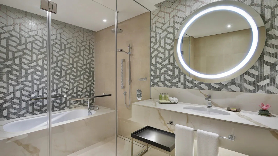 Odysseys Travel - Hilton Doha The Pearl - Rooms - Two Bedroom Skyline Suite Sea View with Balcony - Bathroom