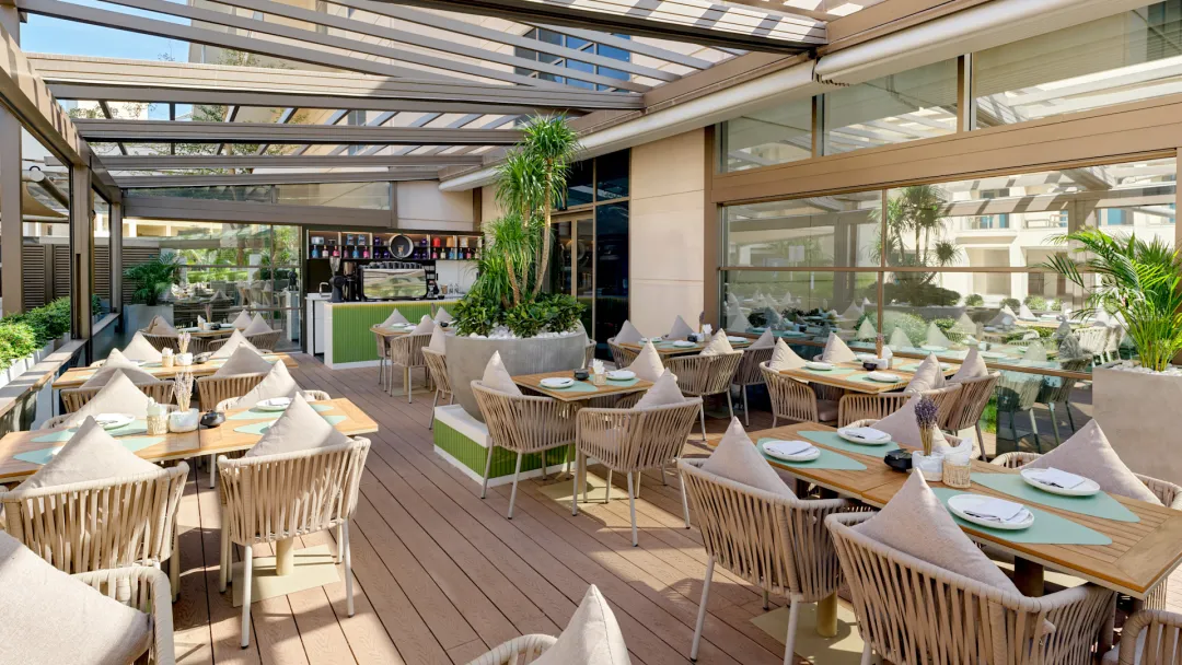 Odysseys Travel - Hilton Doha The Pearl - The Terrace - Interior