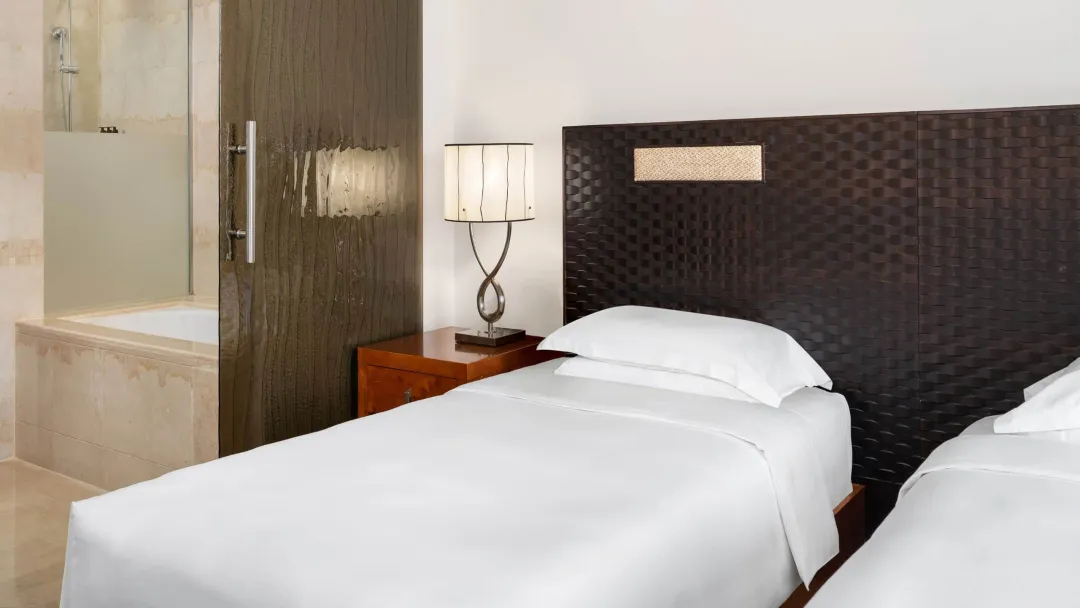 Odysseys Travel - Grand Hyatt Doha - Rooms - King or Twin Garden View - Bedroom Twin