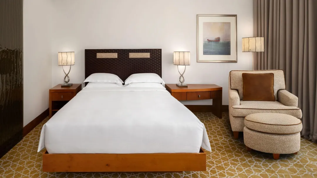 Odysseys Travel - Grand Hyatt Doha - Rooms - King or Twin Terrace - Bedroom King