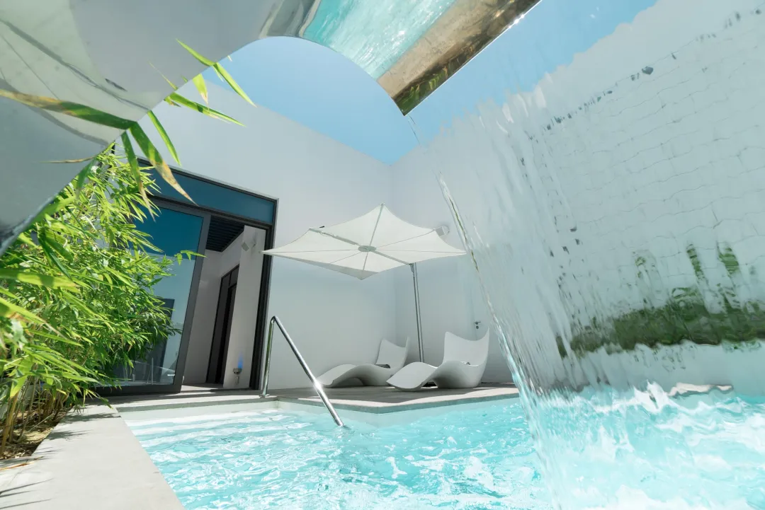 Odysseys Travel - Nikki Beach Resort & Spa Dubai - Vitality Pool
