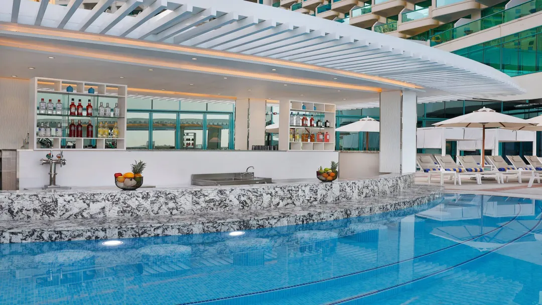 Odysseys Travel - Hilton Dubai The Walk - Restaurant - H2 Pool Bar