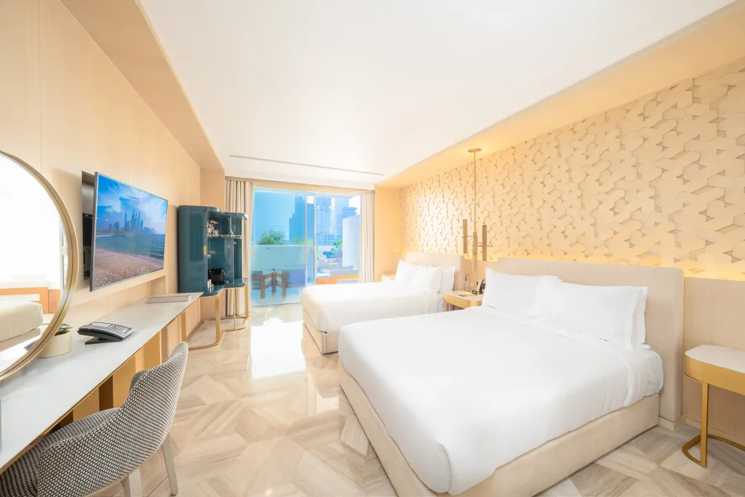 Odysseys Travel - Five Palm Jumeirah - Superior Double Queen Guest Room - Bedroom