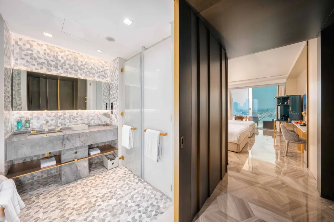 Odysseys Travel - Five Palm Jumeirah - Luxe Sea View Double Queen Guest Room - Bathroom