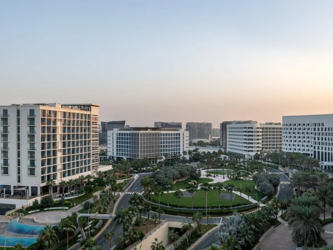 Odysseys Travel - Yas Plaza Marina by IHG - Grounds