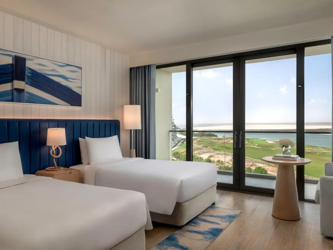 Odysseys Travel - Crowne Plaza Abu Dhabi - Yas Island by IHG - Two Twin Deluxe Sea View Theme Park Access - Bedroom