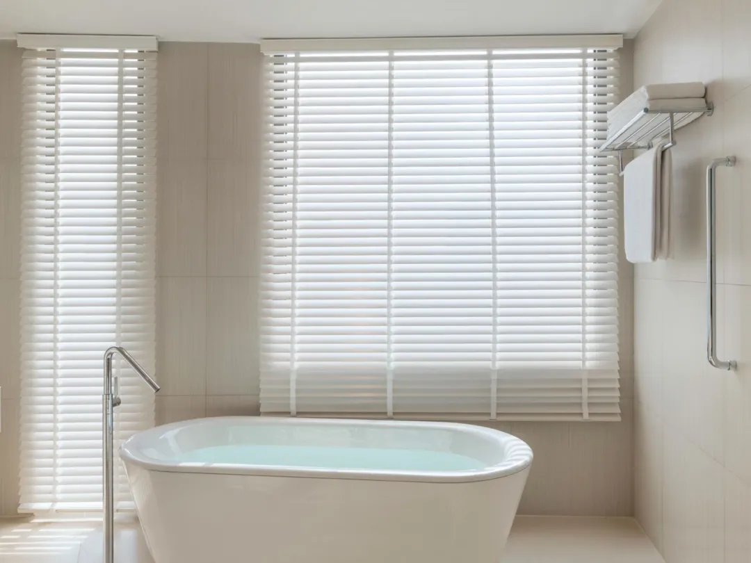 Odysseys Travel - Crowne Plaza Abu Dhabi - Yas Island by IHG - Premium Room With Theme Park Access - Bathroom