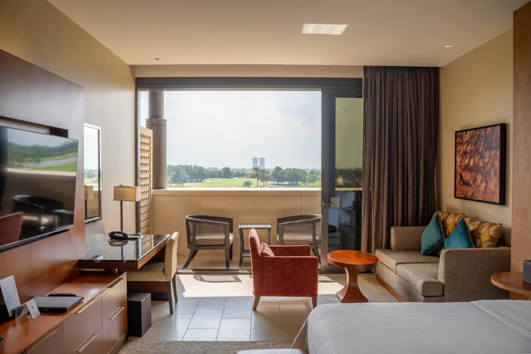 Odysseys Travel - VOGO Abu Dhabi Golf Resort - Deluxe Room - Seating Area