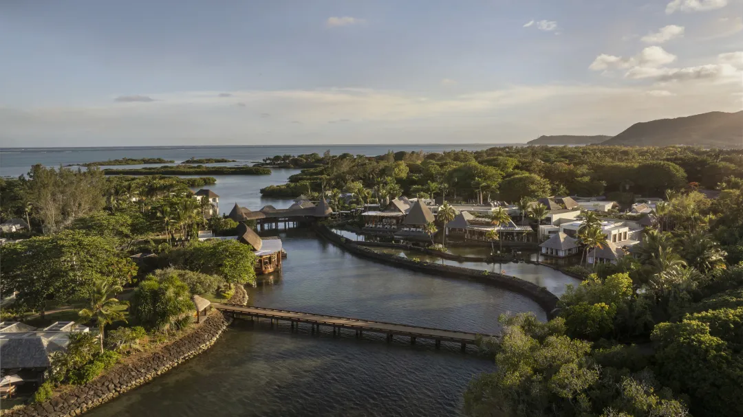 Odysseys Travel - Four Seasons Resort Mauritius at Anahita - Resort Grounds