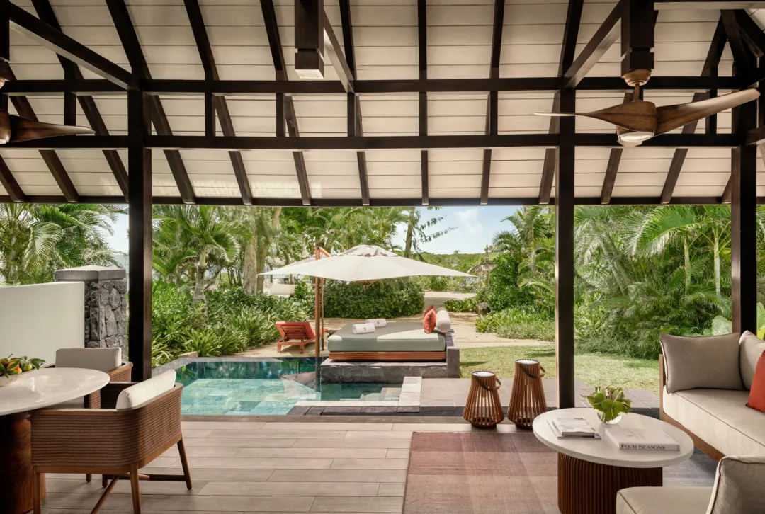 Odysseys Travel - Four Seasons Resort Mauritius at Anahita - Beach-View Pool Villa - Terrace