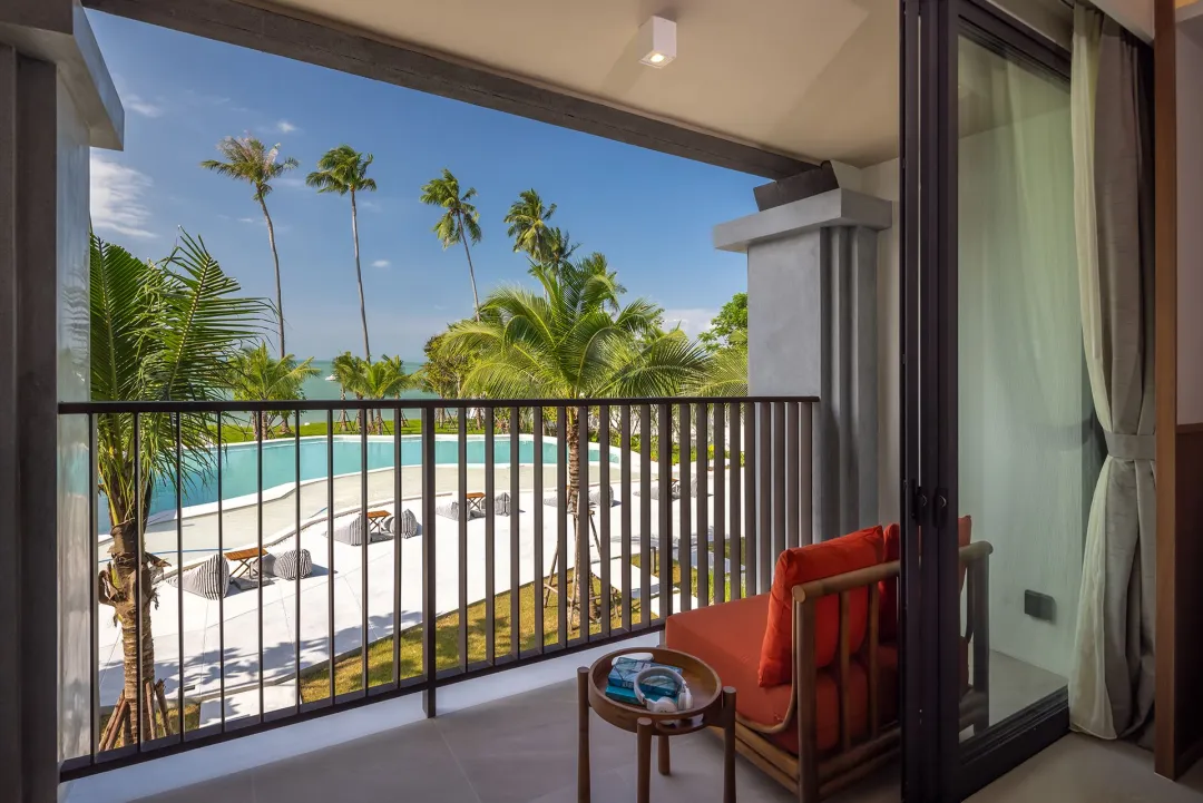 Odysseys Travel - The Culture Samui - Deluxe Seaview Rooms - Balcony
