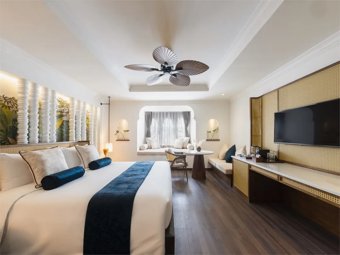Odysseys Travel - Sarai and Wander Resort - Rooms - Deluxe King with Balcony - Bedroom