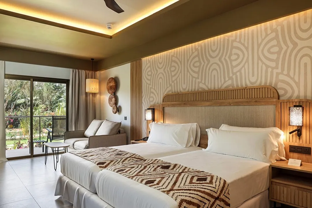 Odysseys Travel - Hotel Riu Palace Swahili - Junior Suite - Bedroom