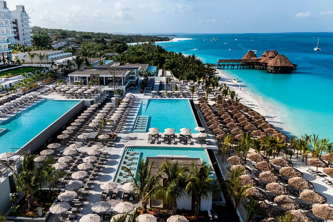 Odysseys Travel - Hotel Riu Palace Swahili - Double Pool
