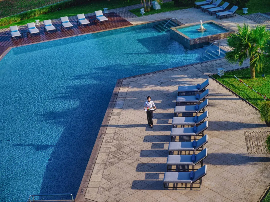 Odysseys Travel - Azerai La Residence, Hue - Pool Lounge