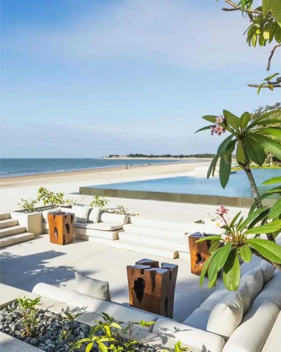 Victoria Hoi An Beach Resort - Pool with Sea View