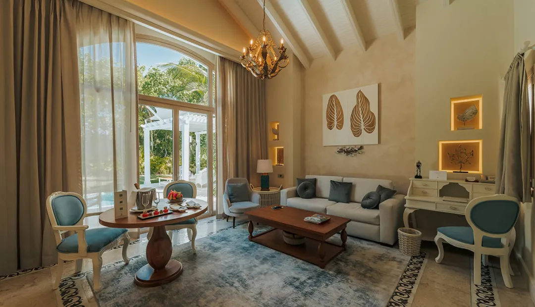 Odysseys Travel - Eden Roc Cap Cana - Luxury Pool One Bedroom Suite - Lounge