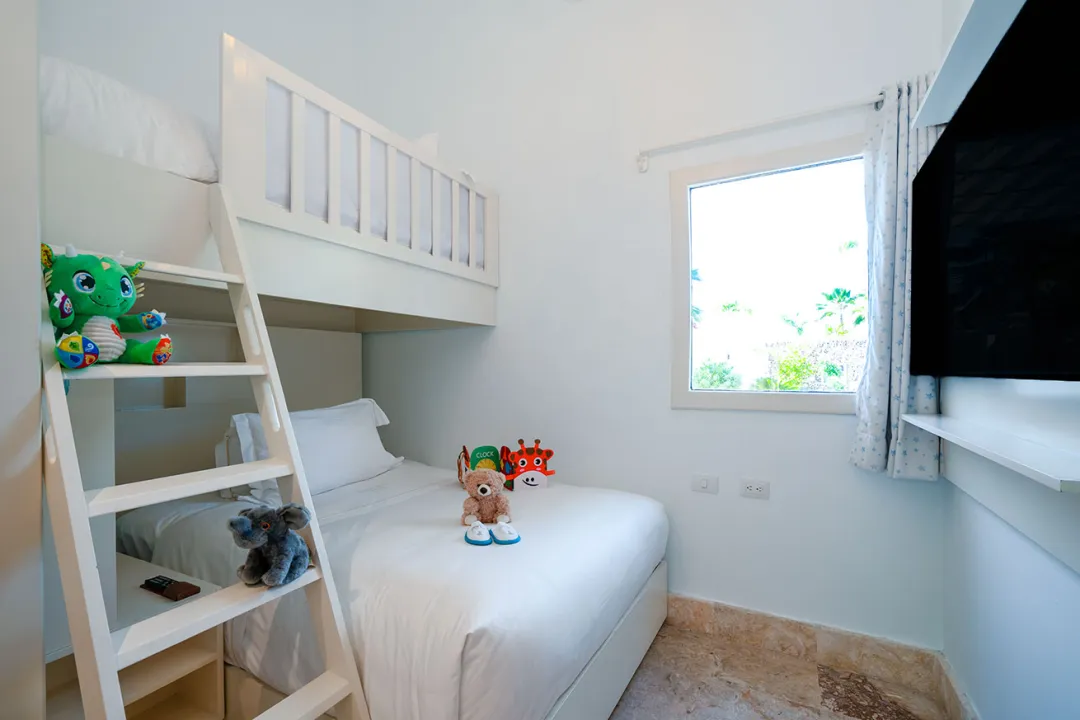 Odysseys Travel - Eden Roc Cap Cana - Luxury Pool Family Suite - Bedroom (Twin)