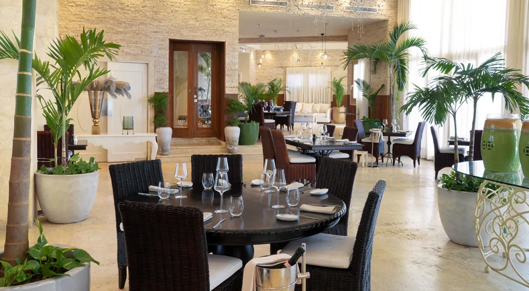 Odysseys Travel - Eden Roc Cap Cana - Mediterraneo - Interior set up