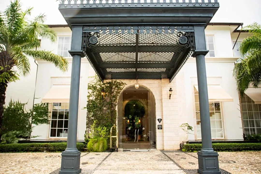 Odysseys Travel - Casa Colonial Beach and Spa - Entrance