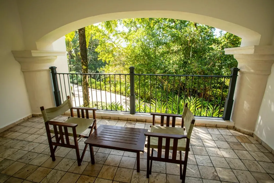 Odysseys Travel - Casa Colonial Beach and Spa - Junior Suite Tropical View - Balcony