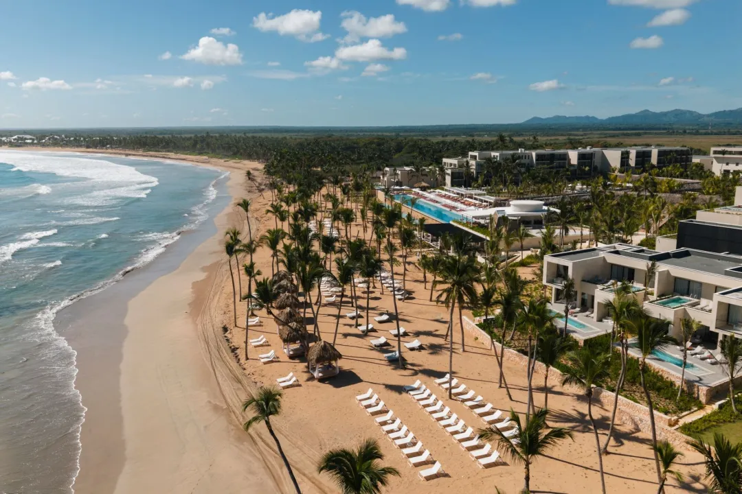 Odysseys Travel - W Punta Cana - Beach and Resort