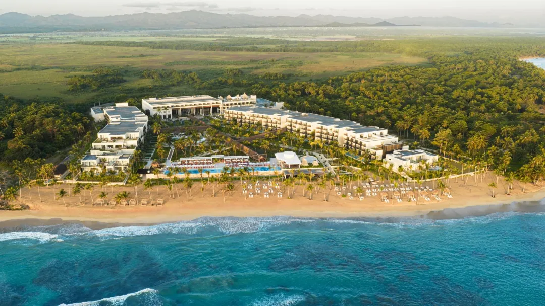 Odysseys Travel - W Punta Cana - Resort Coastline