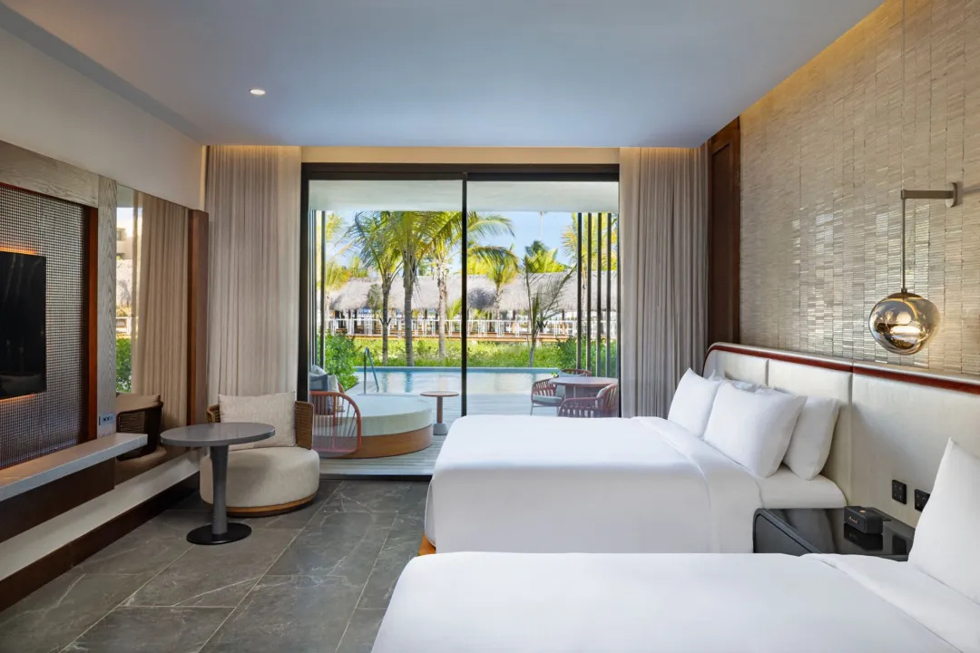 Odysseys Travel - W Punta Cana - Deluxe Swim-Up - Bedroom