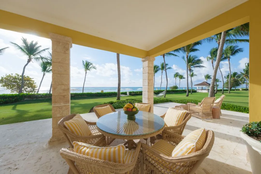Odysseys Travel - Tortuga Bay Punta Cana - Rooms - Two Bedroom Suite Beach Front - Terrace