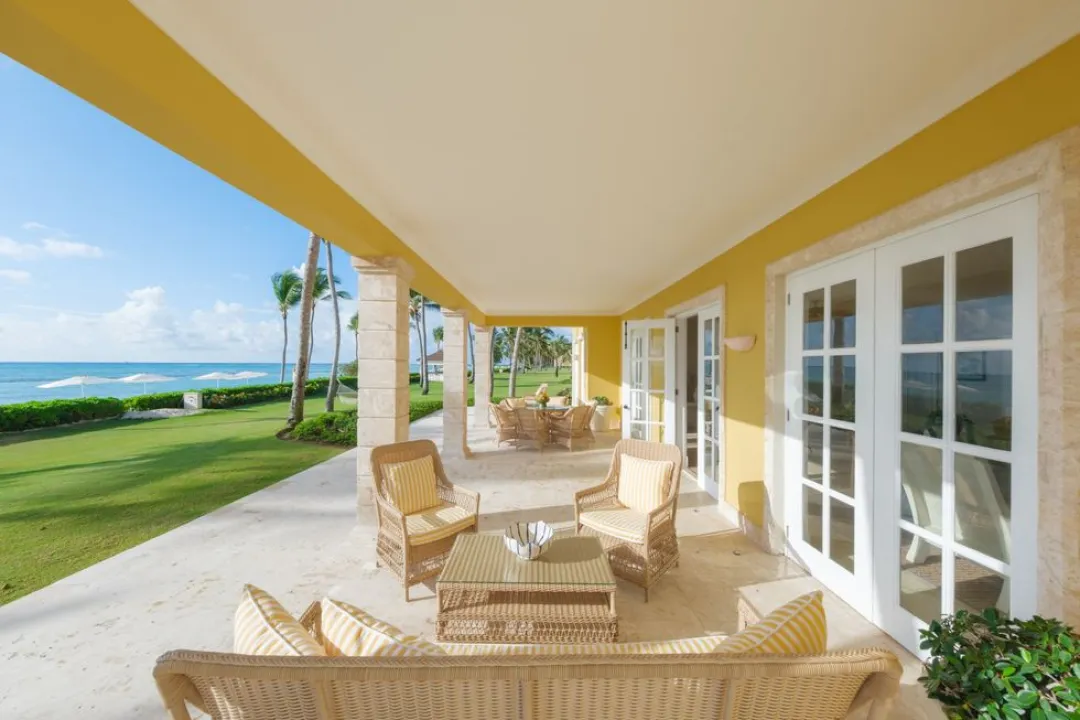 Odysseys Travel - Tortuga Bay Punta Cana - Rooms - Three Bedroom Villa Beach Front - Terrace