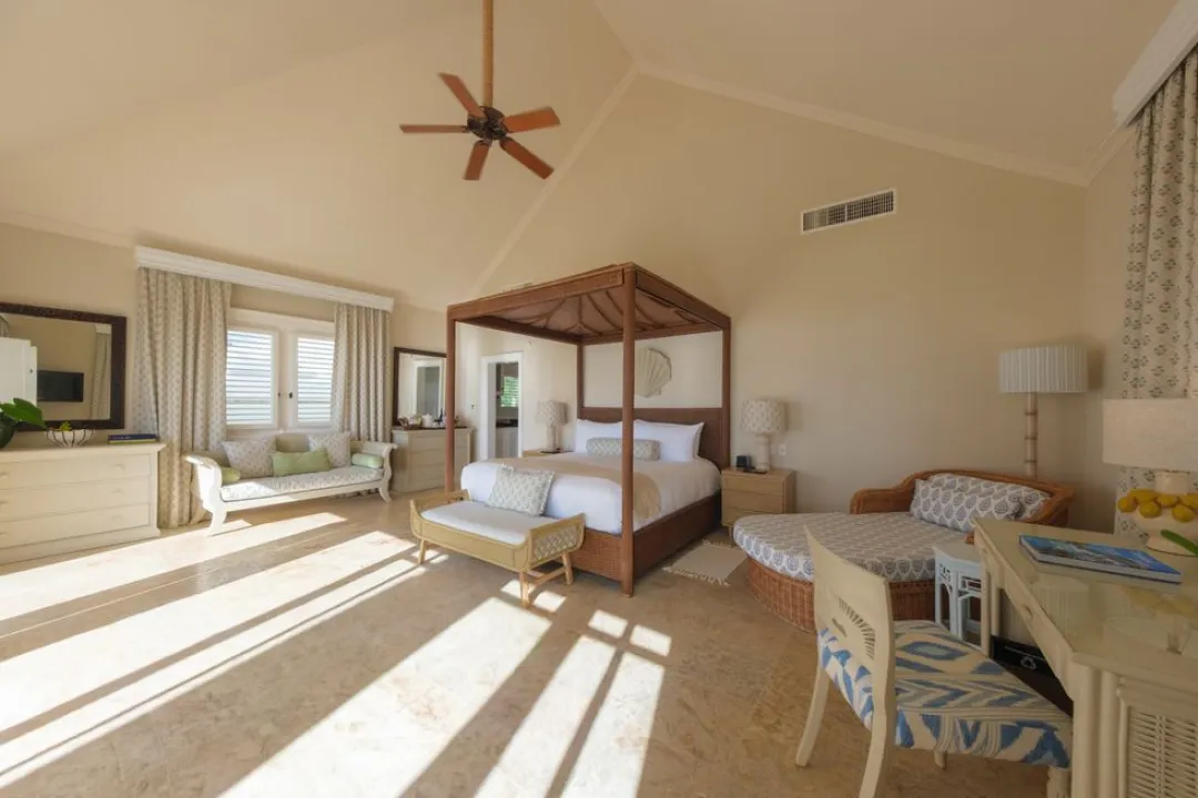 Odysseys Travel - Tortuga Bay Punta Cana - Rooms - Four Bedroom Villa Beach Front - Bedroom