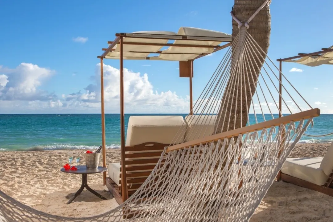 Odysseys Travel - Impressive Premium Punta Cana - Beach Cabana